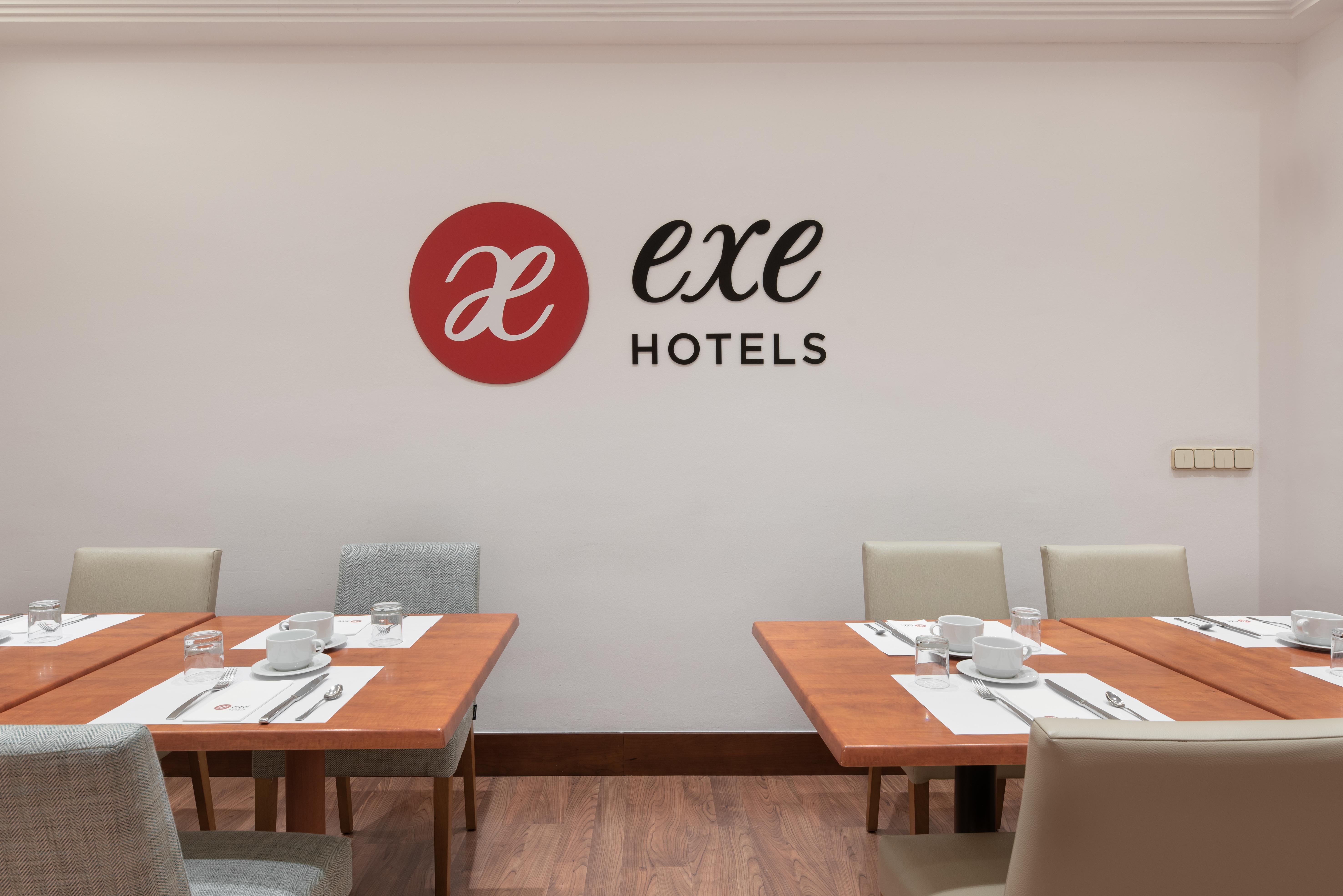 Exe Salamanca Exterior foto